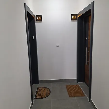 Felis Star 아파트